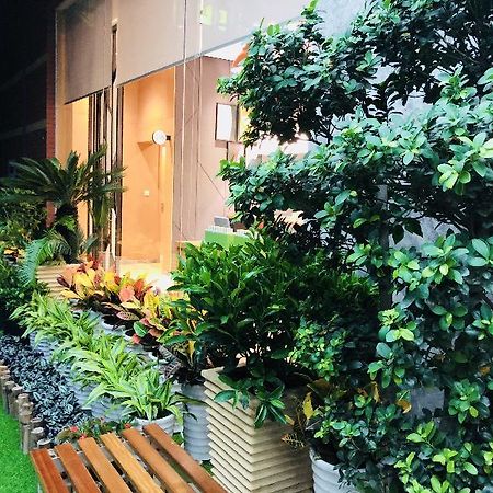 Holiday Inn Express Chengdu Tianhe Exterior foto