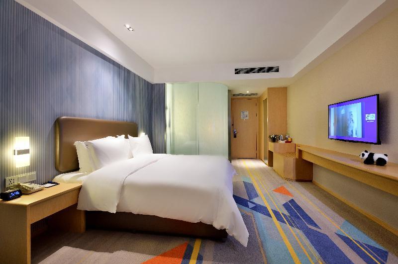 Holiday Inn Express Chengdu Tianhe Exterior foto